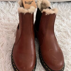 Dr. Martens Leonore 2976 Khaki Ankle Boots with Fur Lining,  Brand New, no box